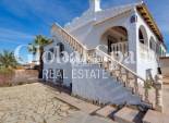 Resale - HOUSE -
TORREVIEJA - La Siesta - El Salado - Torreta