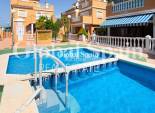 Revente - Appartement -
TORREVIEJA - Torrevieja