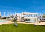 Venta - APARTAMENTO -
GUARDAMAR DEL SEGURA - El Raso