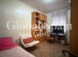 Wederverkoop - Herenhuis -
TORREVIEJA - Costa Blanca Sur