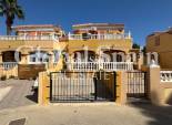 Wederverkoop - HUIS -
ORIHUELA COSTA - La Regia