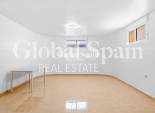 Revente - MAISON -
SAN MIGUEL DE SALINAS - Costa Blanca