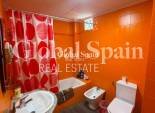 Wederverkoop - APPARTEMENT -
TORREVIEJA - Torrevieja