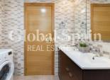 Revente - APPARTEMENT -
TORREVIEJA - Center