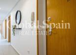 Wiederverkauf - WOHNUNG -
TORREVIEJA - Las calas