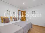 Revente - APPARTEMENT -
TORREVIEJA - Center