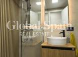 Venta - APARTAMENTO -
TORREVIEJA - Center