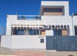 Resale - HOUSE -
DAYA VIEJA - Costa Blanca