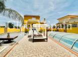 Venta - VILLA -
ORIHUELA - Urb. Montepinar