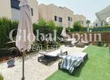 Venta - APARTAMENTO -
SAN MIGUEL DE SALINAS - Las Comunicaciones