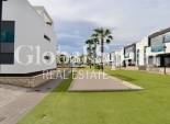 Resale - APARTMENT -
GUARDAMAR DEL SEGURA - Guardamar - El Raso
