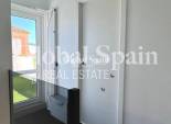 Resale - HOUSE -
TORREVIEJA - Carrefour