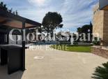 Wiederverkauf - VILLA -
ORIHUELA COSTA - Altos de campoamor
