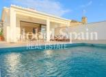 Revente - VILLA -
TORREVIEJA - Costa Blanca