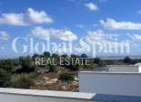 Wederverkoop - HUIS -
VILLAMARTÍN - Costa Blanca