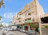 Resale - APARTMENT -
TORREVIEJA - Centro