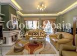 Wiederverkauf - VILLA -
LA MATA - Costa Blanca