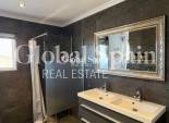 Wederverkoop - VILLA -
ROJALES - Costa Blanca