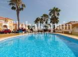 Resale - HOUSE -
ORIHUELA COSTA - La Regia