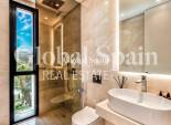Nieuwbouw - VILLA -
MARBELLA - Lomas De Marbella Club