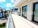 Revente - PENTHOUSE -
ORIHUELA COSTA - Los Almendros-la Florida