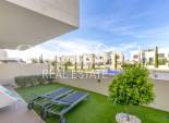 Revente - APPARTEMENT -
ORIHUELA - Inland