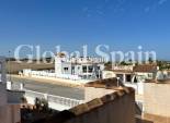 Wederverkoop - VILLA -
SAN MIGUEL DE SALINAS - Inland