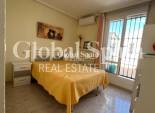 Resale - House -
TORREVIEJA - Center