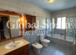 Wederverkoop - VILLA -
CALLOSA D'EN SARRIÀ - Callosa De Ensarrià