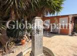 Resale - HOUSE -
LA MARINA - Elche / Elx
