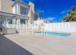 Resale - VILLA -
ORIHUELA COSTA - Costa Blanca