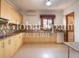 Wiederverkauf - VILLA -
BENIJÓFAR - Costa Blanca