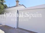 Resale - VILLA -
TORREVIEJA - Costa Blanca