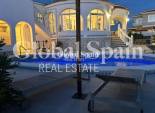 Wederverkoop - VILLA -
TORREVIEJA - Costa Blanca Sur