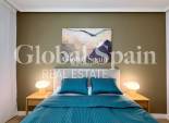 Wederverkoop - PENTHOUSE -
TORREVIEJA - Habaneras