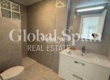 Wederverkoop - APPARTEMENT -
TORREVIEJA - Playa del Acequión