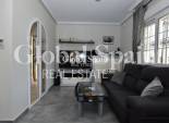 Wiederverkauf - VILLA -
ORIHUELA COSTA - Costa Blanca