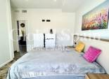 Wiederverkauf - VILLA -
VILLAMARTÍN - Costa Blanca