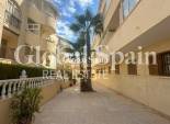 Wiederverkauf - WOHNUNG -
LA ZENIA - Costa Blanca