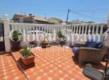 Wederverkoop - HUIS -
TORREVIEJA - LOS BALCONES - LOS ALTOS