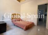 Revente - VILLA -
ORIHUELA - Inland