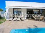 Revente - VILLA -
PILAR DE LA HORADADA - Costa Blanca