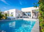 Resale - Villa -
ALGORFA - LA FINCA GOLF / ALGORFA