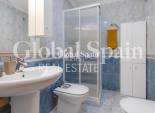 Wederverkoop - PENTHOUSE -
TORREVIEJA - Paseo maritimo