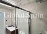 Wederverkoop - APPARTEMENT -
TORREVIEJA - Estacion de autobuses