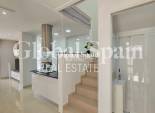 Wederverkoop - VILLA -
CIUDAD QUESADA