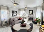 Wederverkoop - VILLA -
ROJALES - Costa Blanca