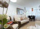 Revente - APPARTEMENT -
TORREVIEJA - Paseo maritimo