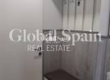 Wederverkoop - APPARTEMENT -
TORREVIEJA - Center