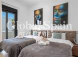 Revente - VILLA -
ORIHUELA COSTA - VILLAMARTÍN